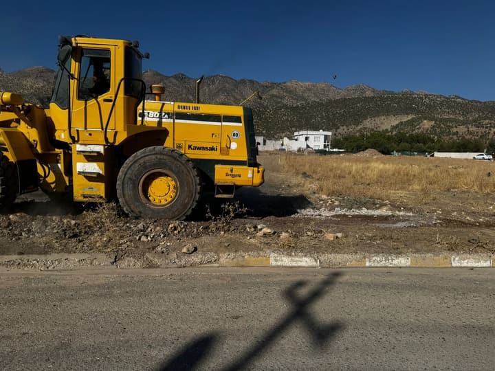 Heavy equipment excavation work